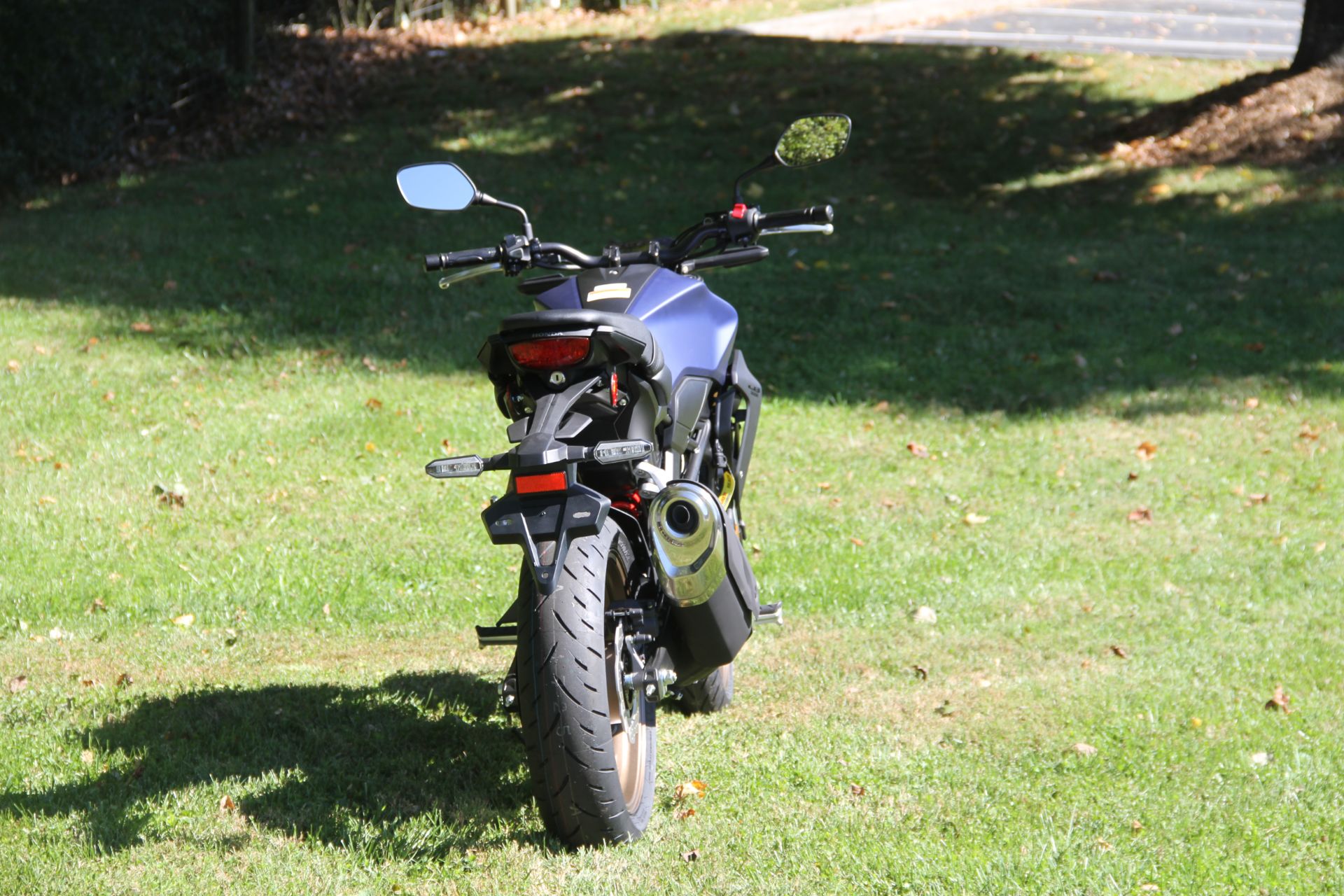 2022 Honda CB300R ABS in Hendersonville, North Carolina - Photo 13