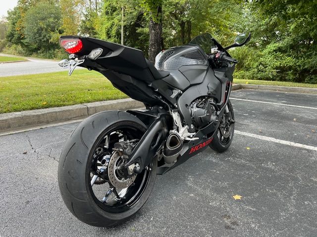 2017 Honda CBR1000RR ABS in Hendersonville, North Carolina - Photo 12