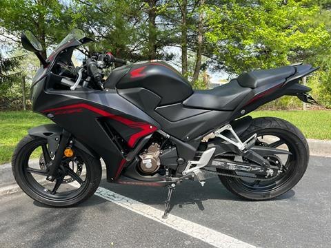 2021 Honda CBR300R in Hendersonville, North Carolina