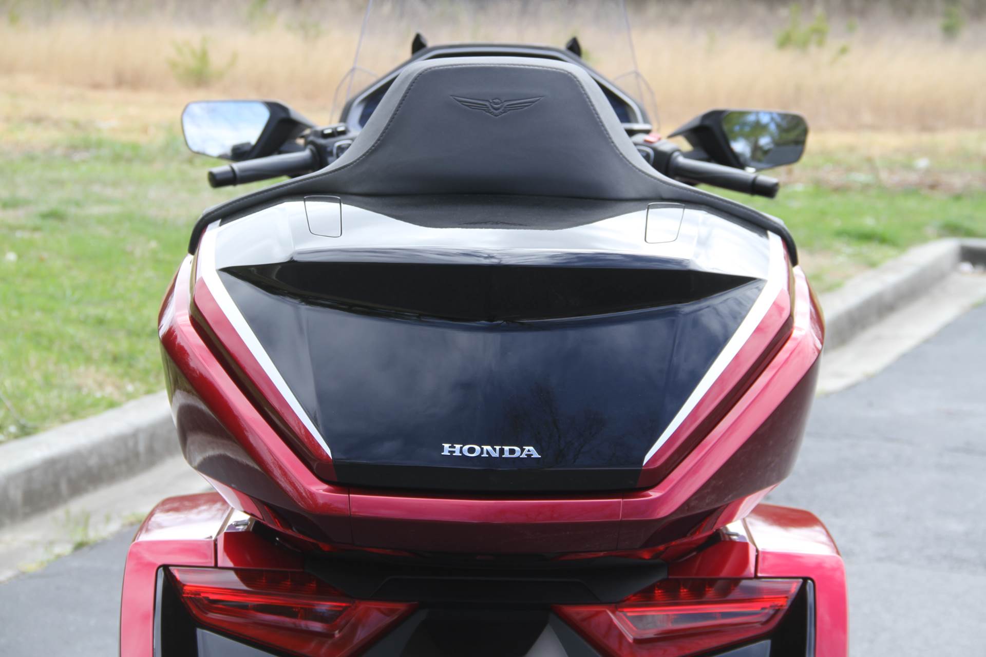 2021 Honda Gold Wing Tour Automatic DCT in Hendersonville, North Carolina - Photo 13