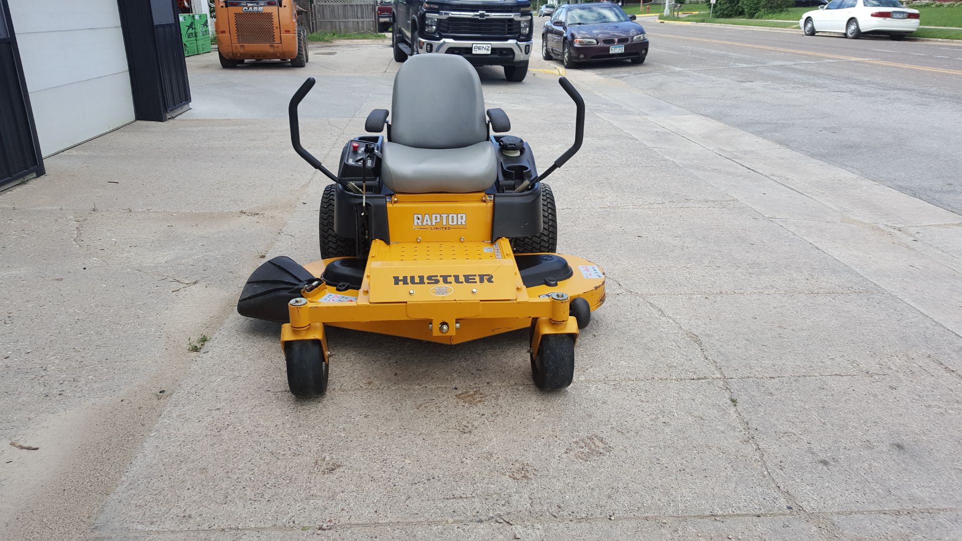 2018 Hustler Turf Equipment Raptor Limited 52 in. Kohler 24 hp in Mazeppa, Minnesota - Photo 2