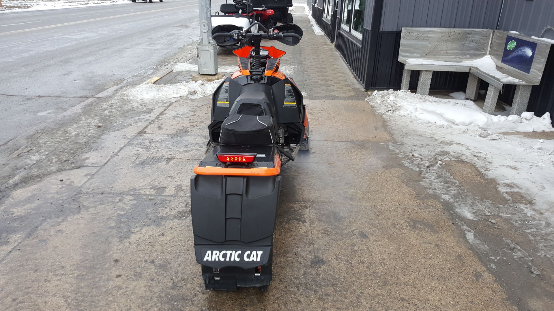 2015 Arctic Cat M 8000 162" Sno Pro® in Mazeppa, Minnesota - Photo 2
