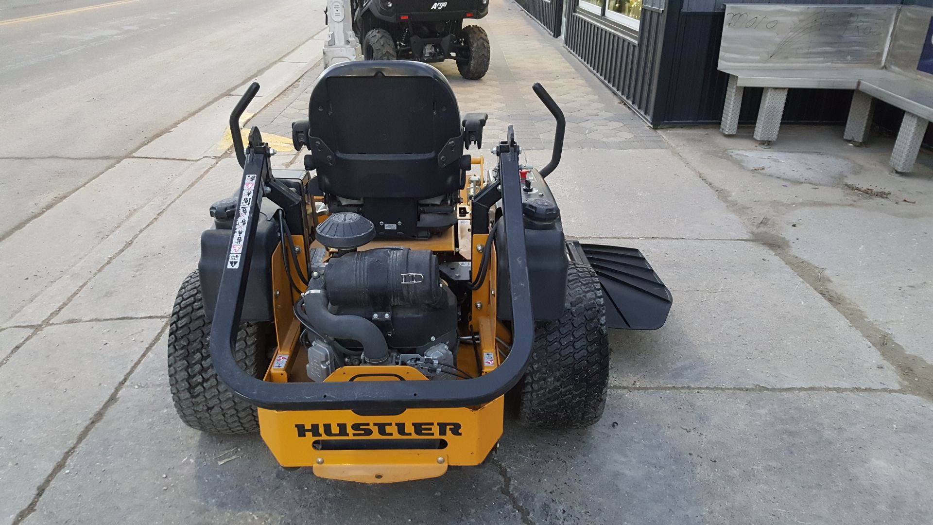 2015 Hustler Turf Equipment XONE 60 in Mazeppa, Minnesota - Photo 3
