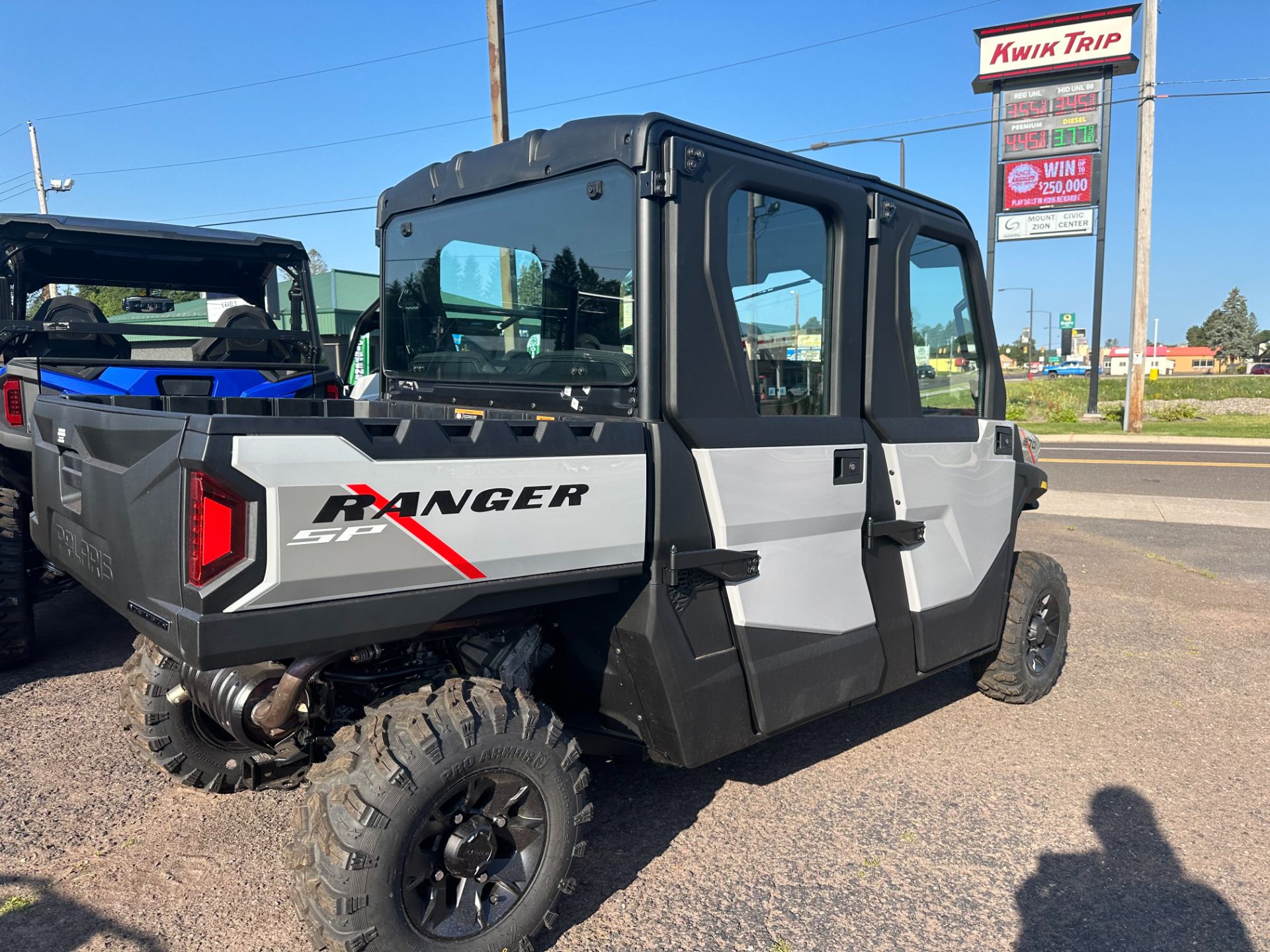 2024 Polaris Ranger Crew SP 570 NorthStar Edition in Ironwood, Michigan - Photo 2