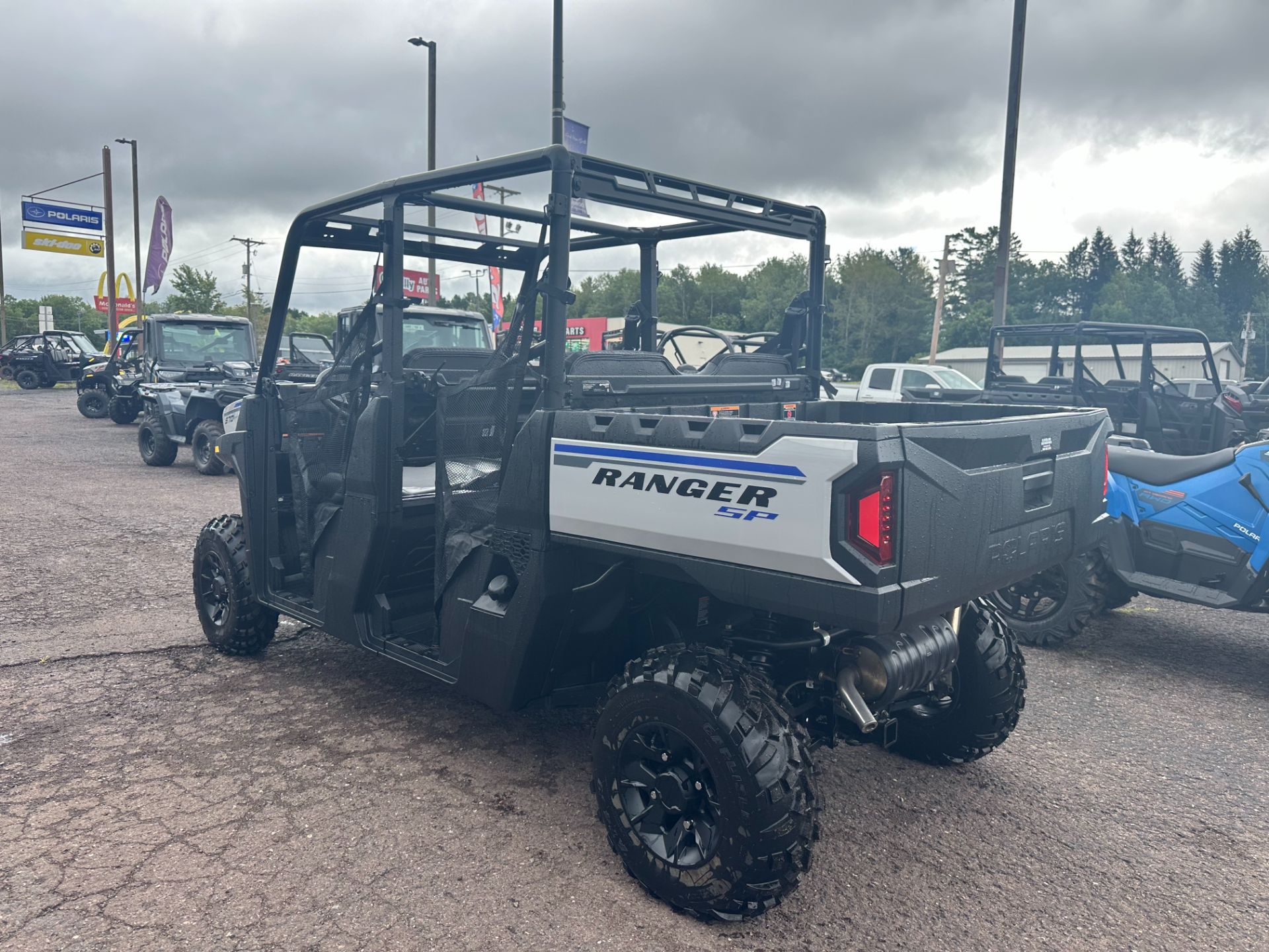 2023 Polaris Ranger Crew SP 570 Premium in Ironwood, Michigan - Photo 2