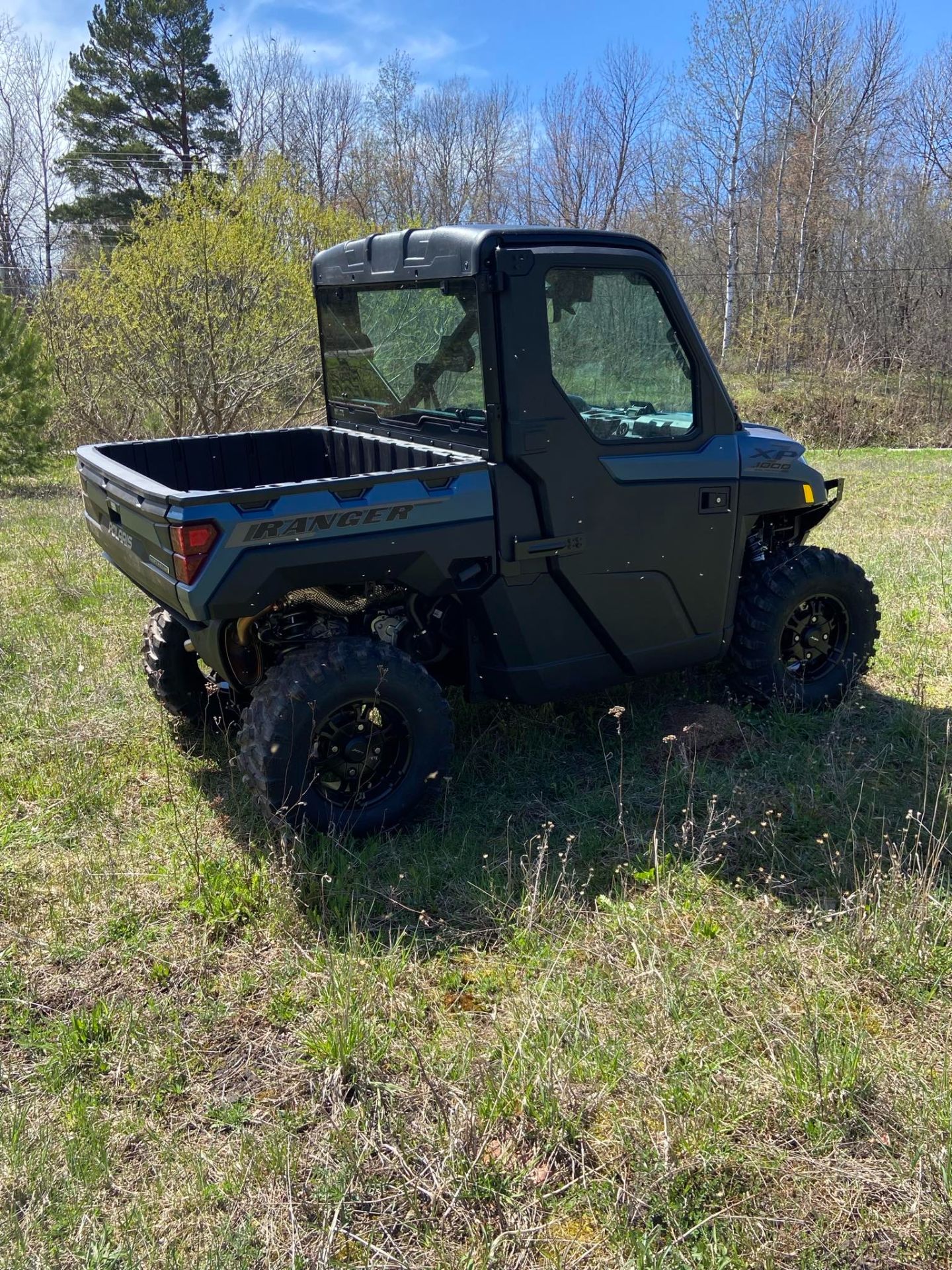 2025 Polaris Ranger XP 1000 NorthStar Edition Premium With Fixed Windshield in Ironwood, Michigan - Photo 2