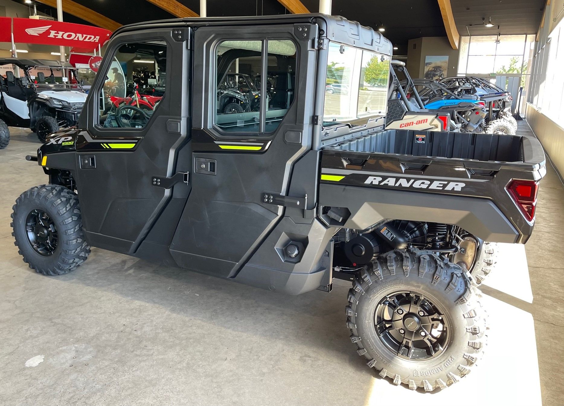2023 Polaris Ranger Crew XP 1000 NorthStar Edition Ultimate - Ride Command Package in Albany, Oregon - Photo 3