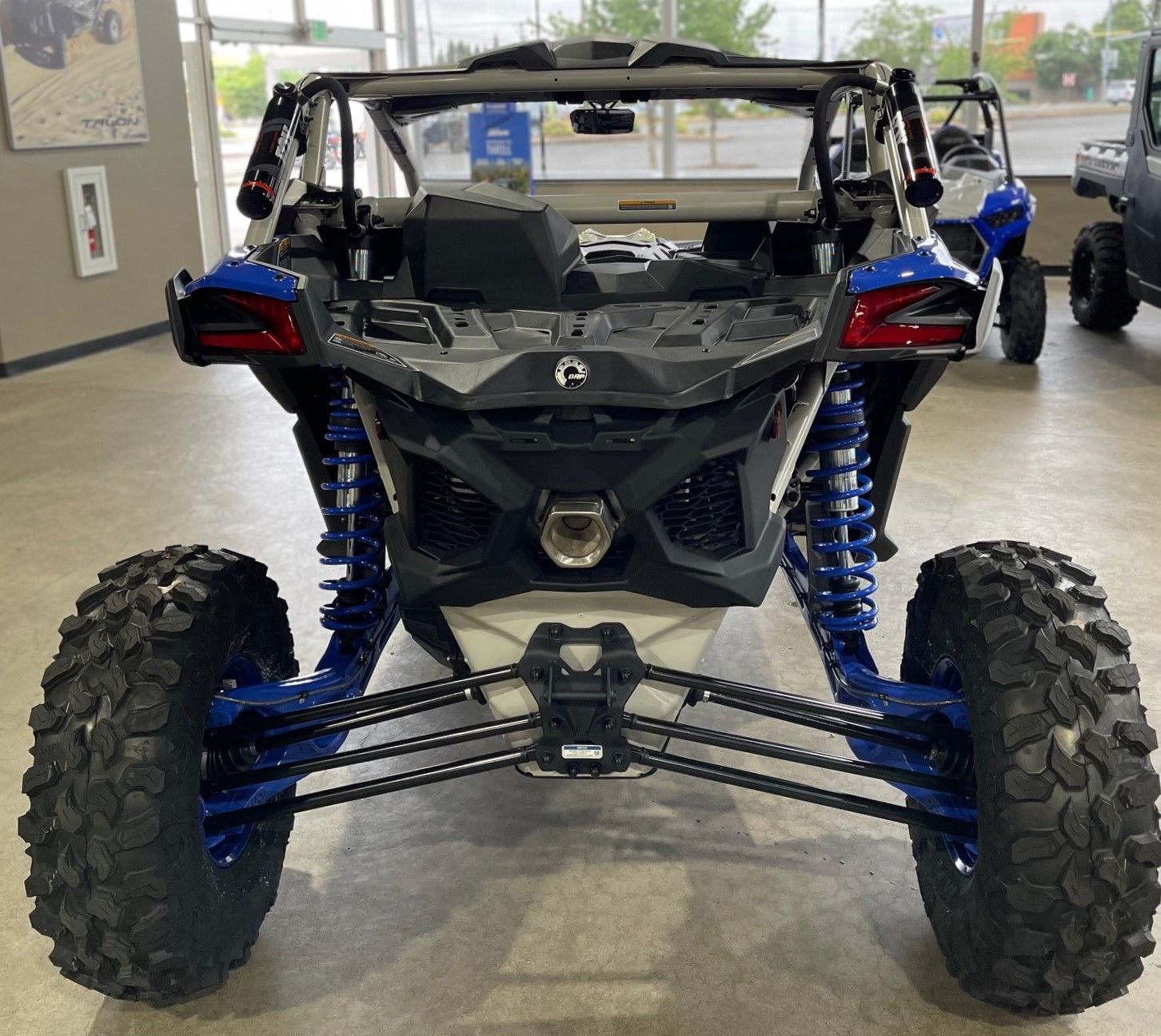 2023 Can-Am Maverick X3 X RS Turbo RR with Smart-Shox 72 in Albany, Oregon - Photo 4