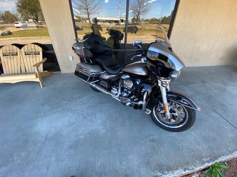 2017 Harley-Davidson Electra Glide® Ultra Classic® in Loxley, Alabama