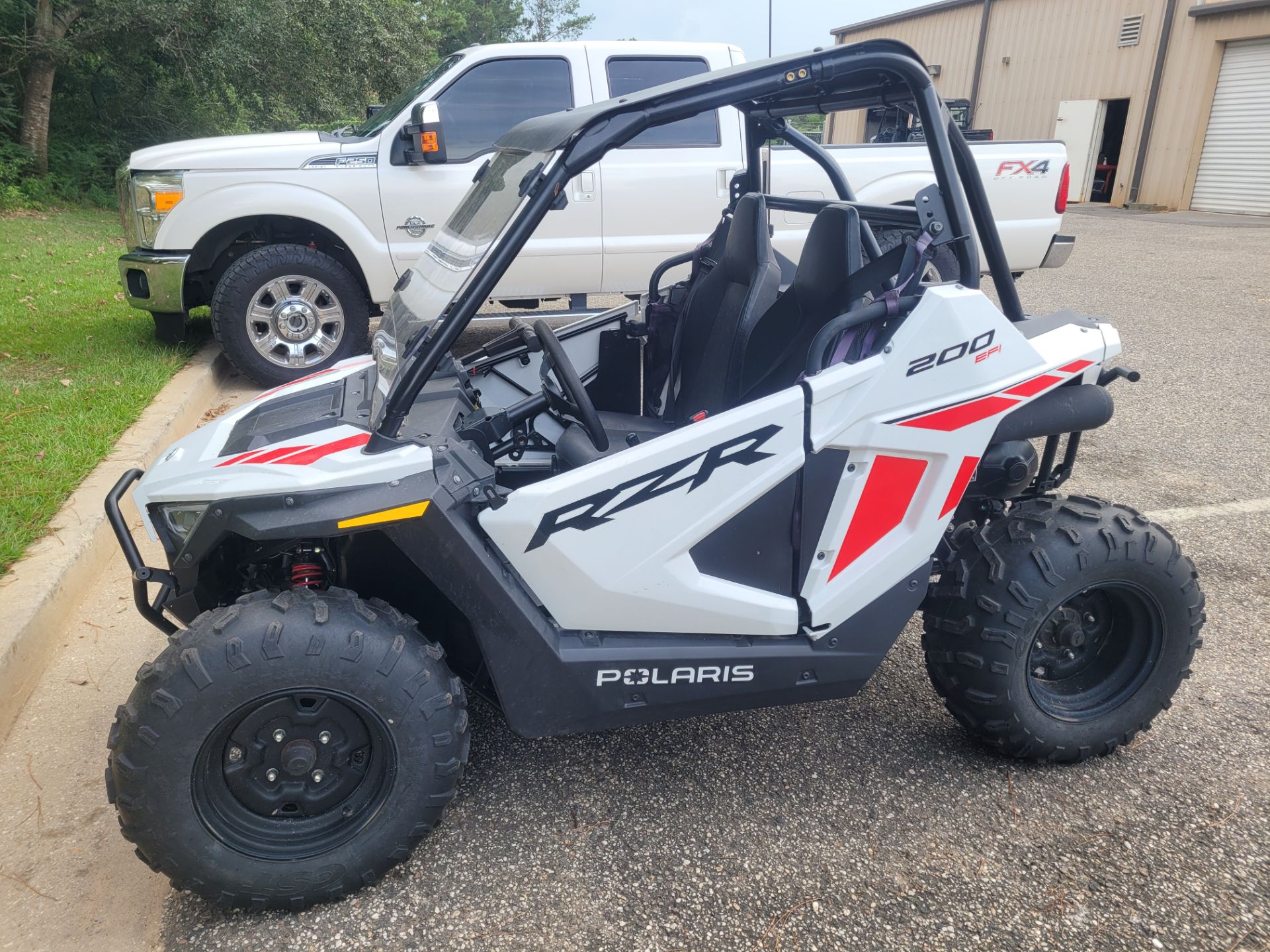 2023 Polaris RZR 200 EFI in Loxley, Alabama - Photo 4