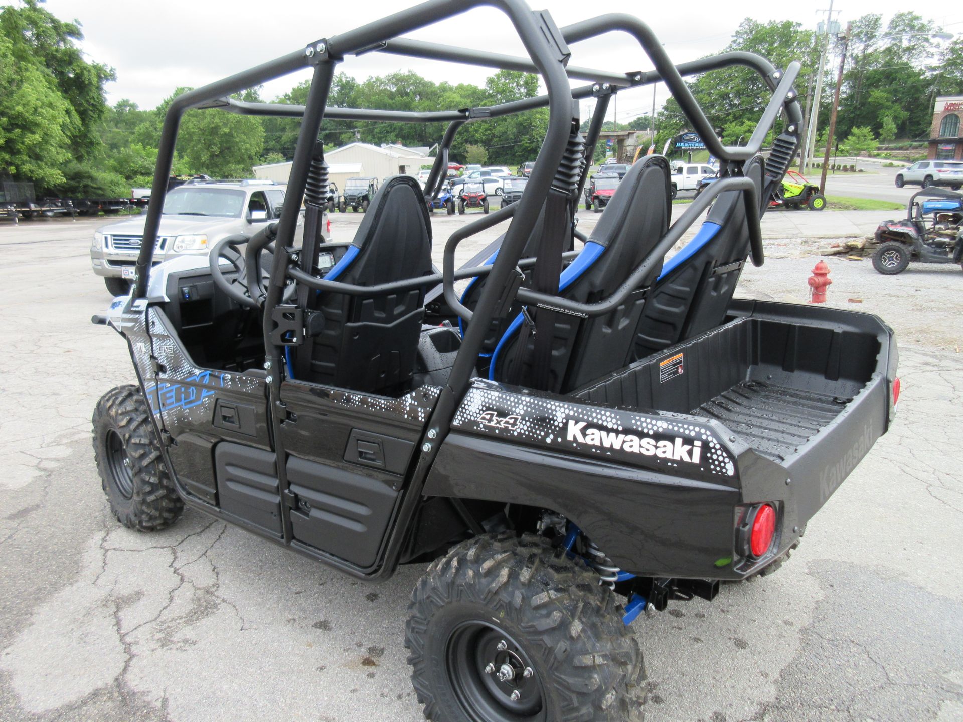 2024 Kawasaki Teryx4 in Georgetown, Kentucky - Photo 4