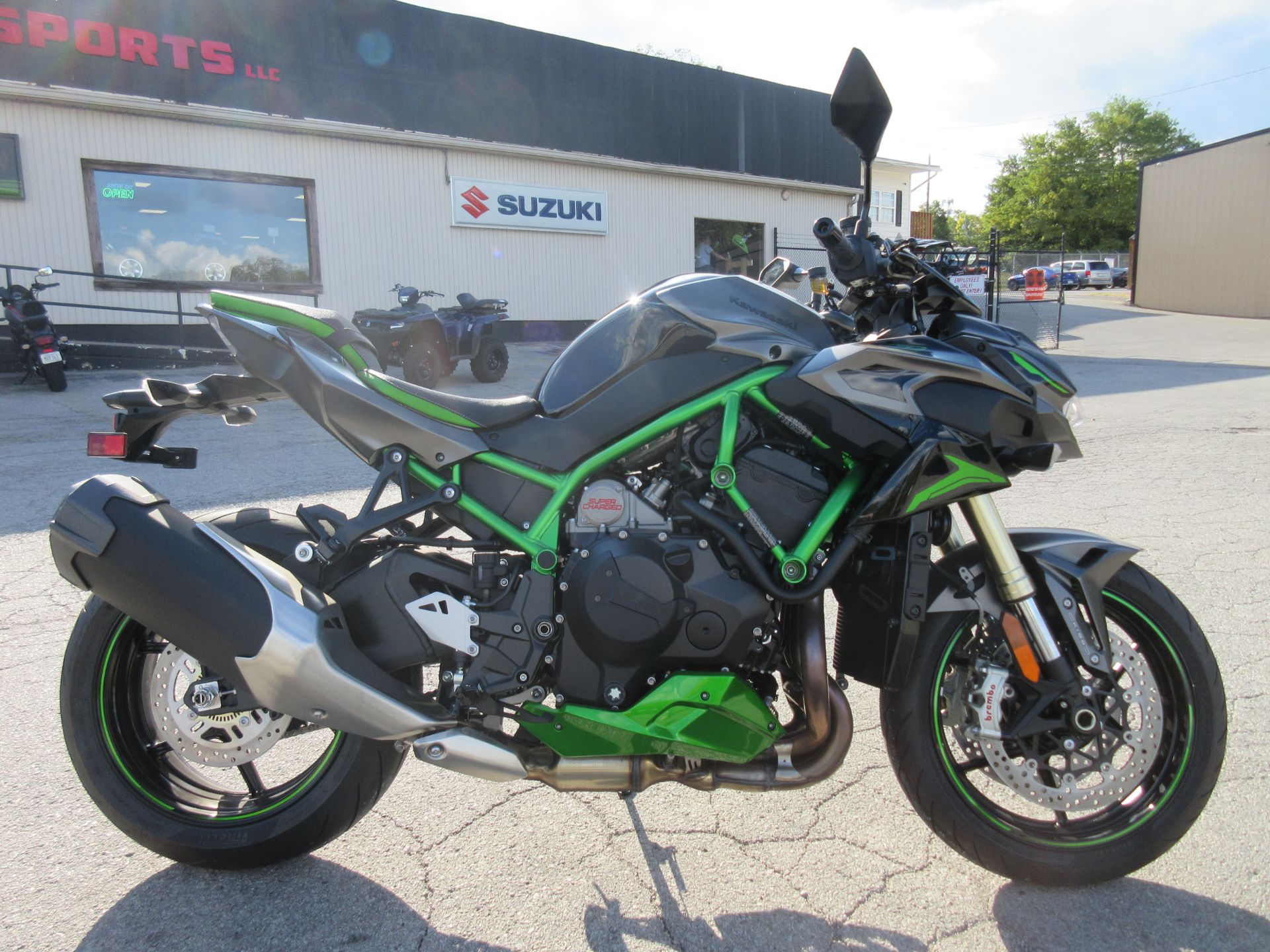 2024 Kawasaki Z H2 SE ABS in Georgetown, Kentucky - Photo 2