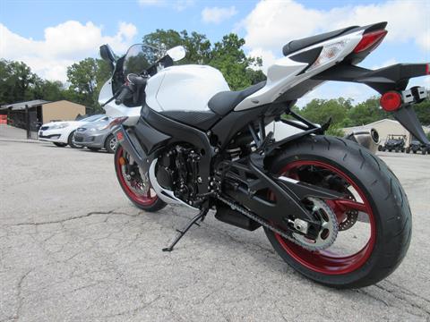 2025 Suzuki GSX-R600 in Georgetown, Kentucky - Photo 4