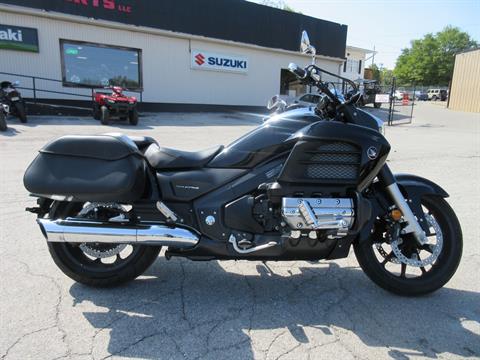 2014 Honda Gold Wing® Valkyrie® in Georgetown, Kentucky - Photo 2