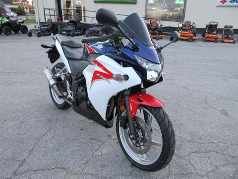2012 Honda CBR®250R ABS in Georgetown, Kentucky - Photo 9