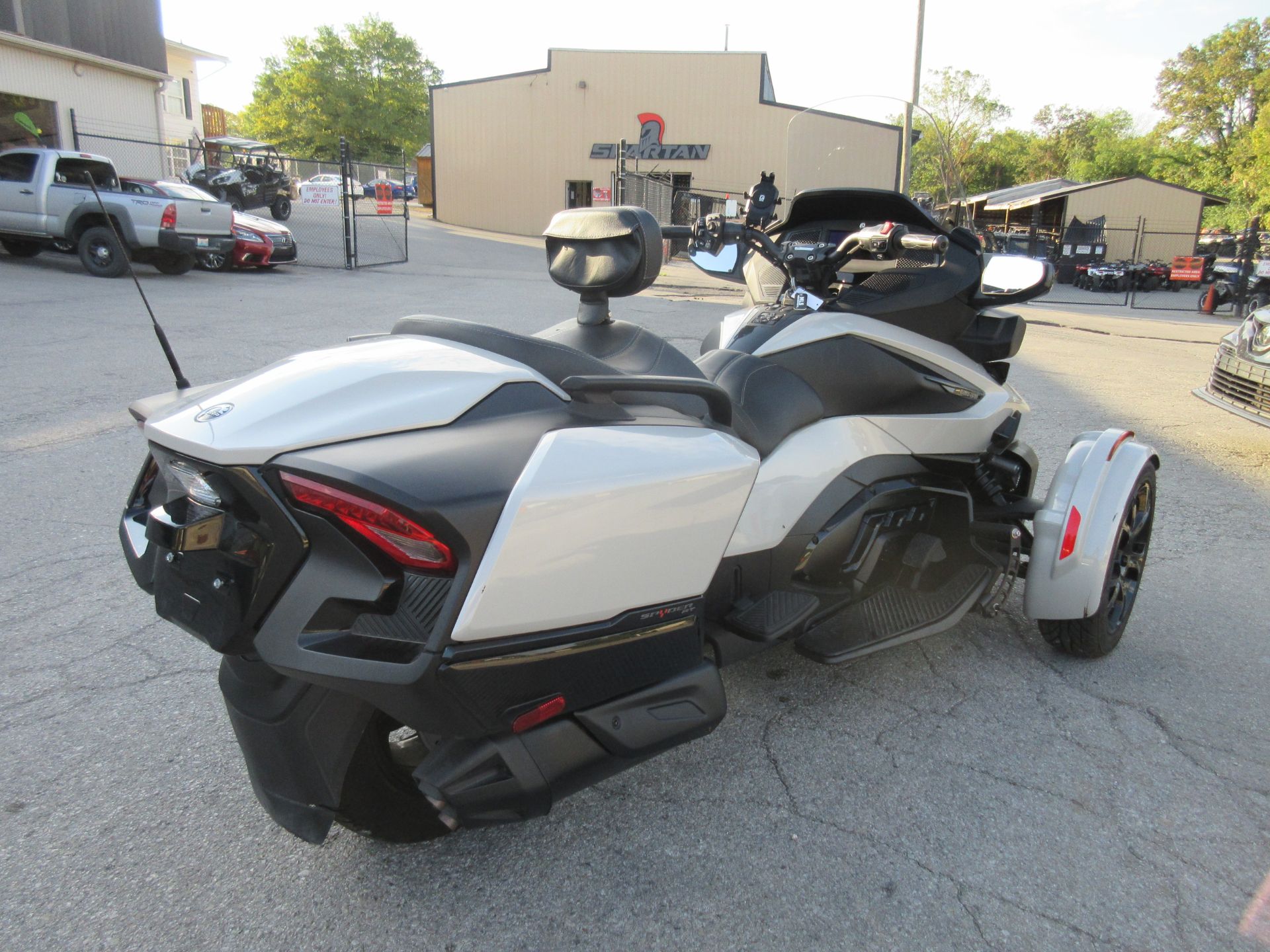 2020 Can-Am Spyder RT in Georgetown, Kentucky - Photo 3