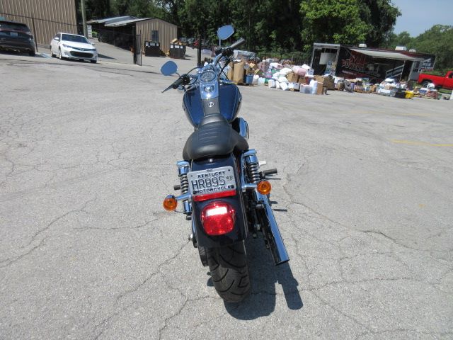 2012 Harley-Davidson Dyna® Super Glide® Custom in Georgetown, Kentucky - Photo 4