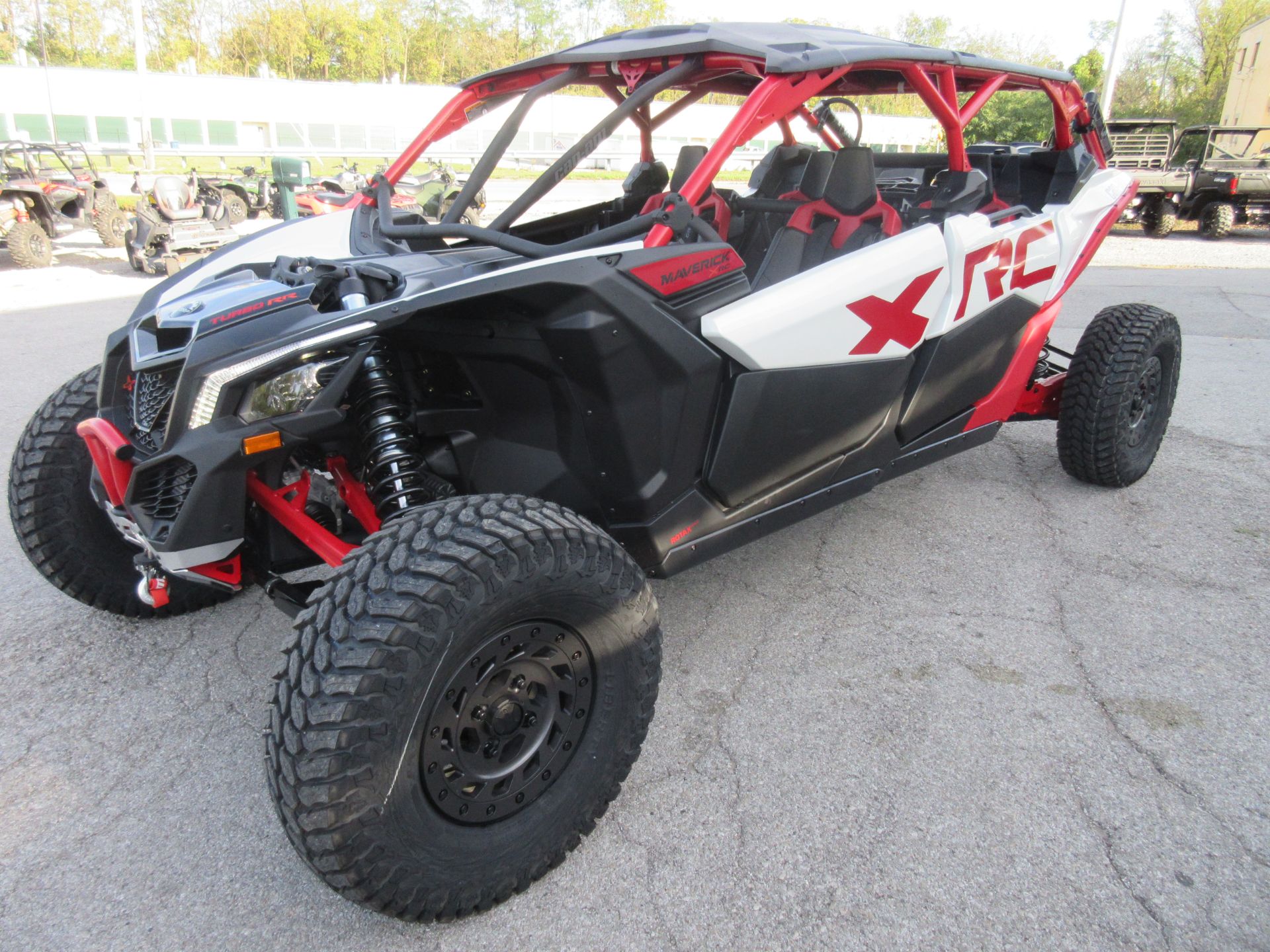 2024 Can-Am Maverick X3 MAX X RC Turbo RR in Georgetown, Kentucky - Photo 6