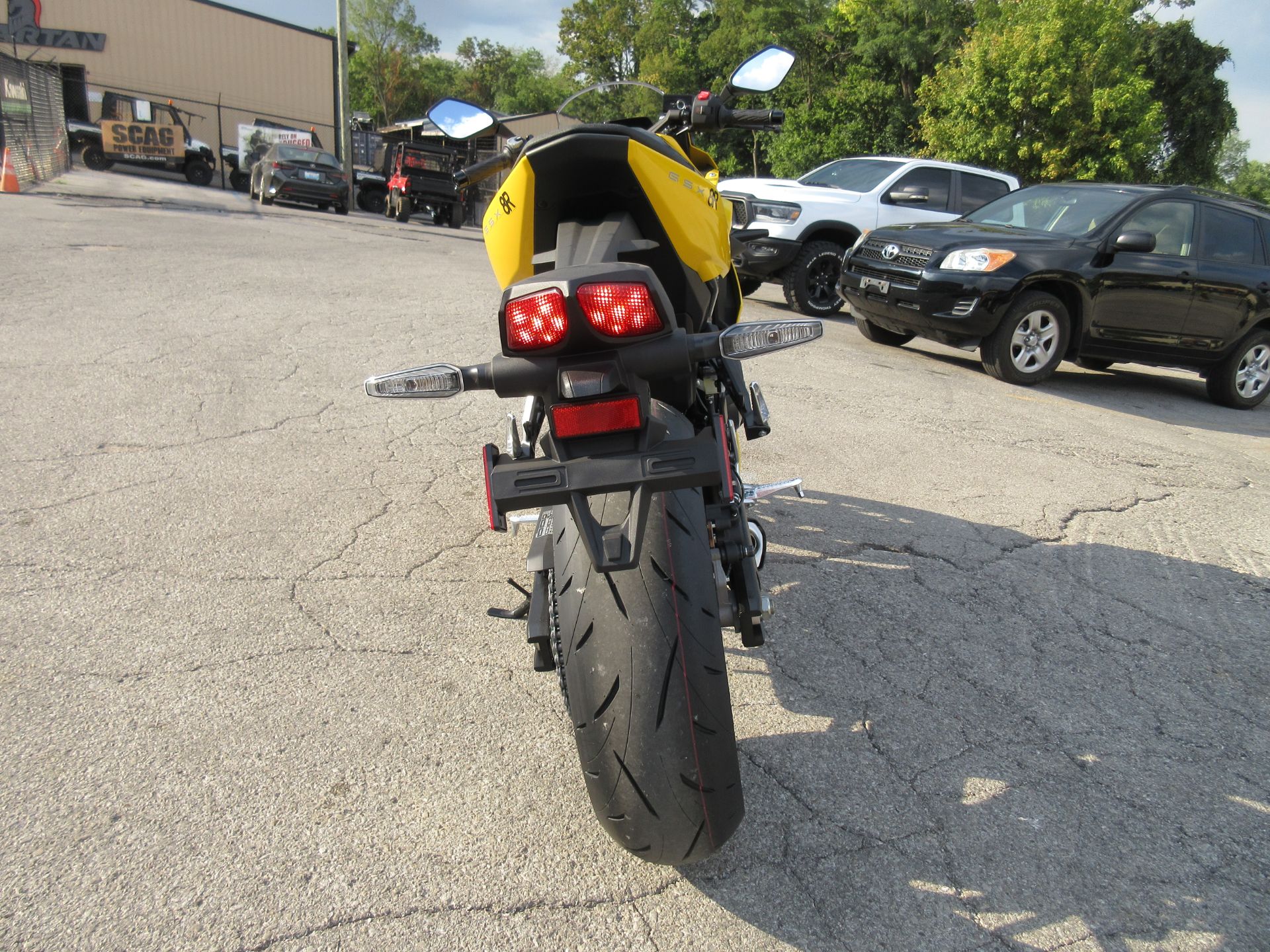 2024 Suzuki GSX-8R in Georgetown, Kentucky - Photo 2