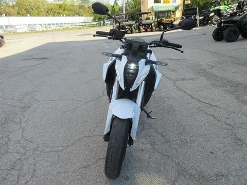 2023 Suzuki GSX-8S in Georgetown, Kentucky - Photo 6