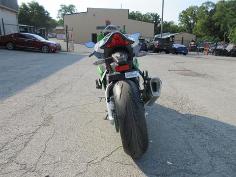 2024 Kawasaki Ninja ZX-10R 40th Anniversary Edition ABS in Georgetown, Kentucky - Photo 5