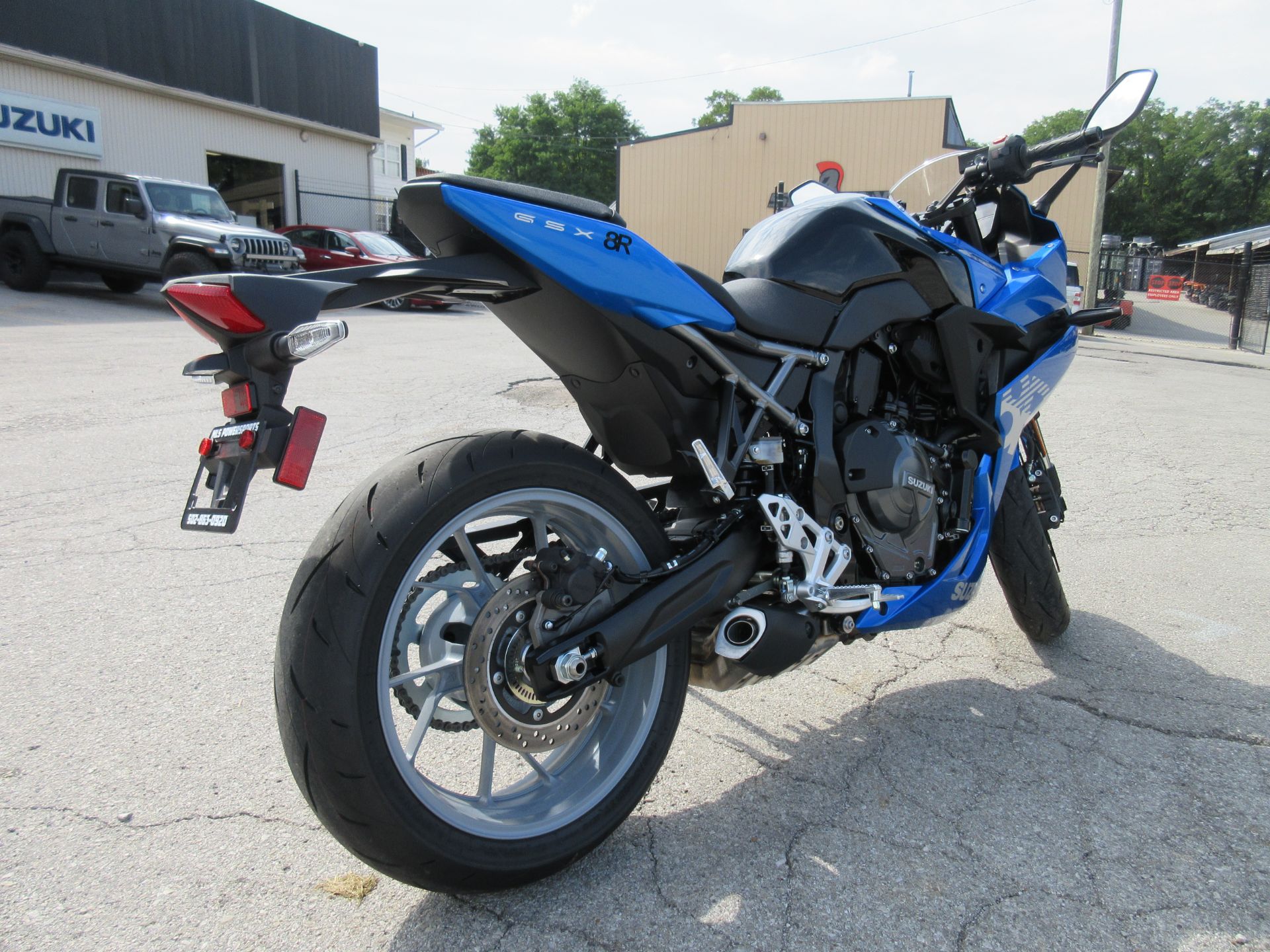 2024 Suzuki GSX-8R in Georgetown, Kentucky - Photo 3