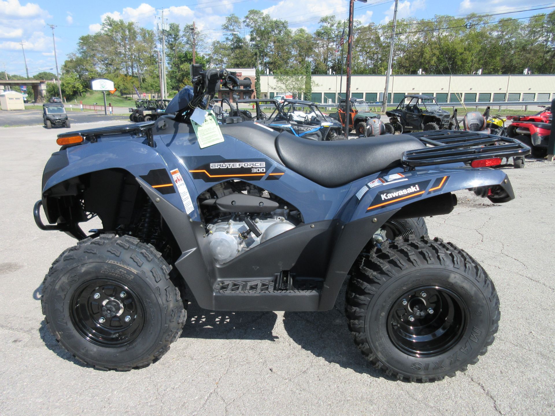 2025 Kawasaki Brute Force 300 in Georgetown, Kentucky - Photo 7