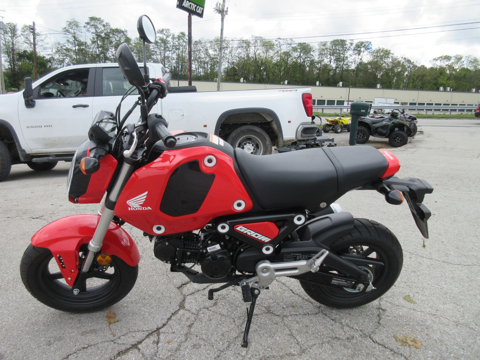 2023 Honda Grom in Georgetown, Kentucky - Photo 6