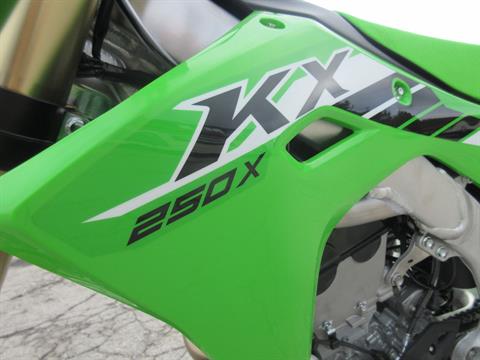 2025 Kawasaki KX 250X in Georgetown, Kentucky - Photo 10