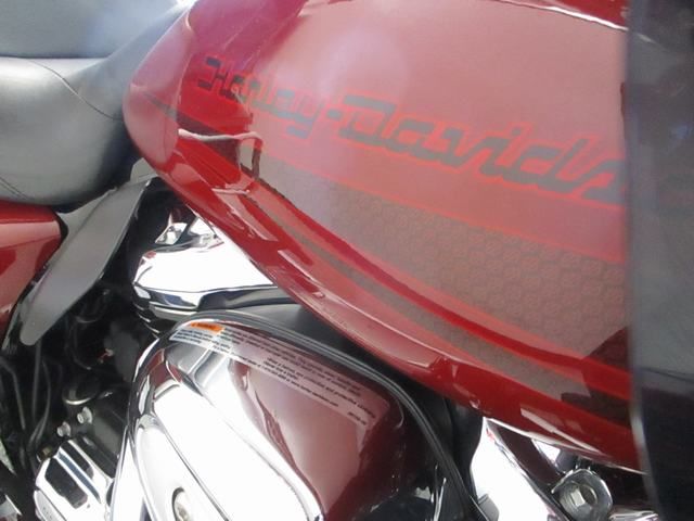 2020 Harley-Davidson Road Glide® Limited in Lake Havasu City, Arizona - Photo 8