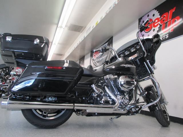 2015 Harley-Davidson Street Glide® Special in Lake Havasu City, Arizona - Photo 16