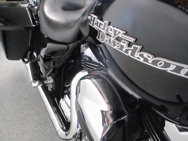 2015 Harley-Davidson Street Glide® Special in Lake Havasu City, Arizona - Photo 12