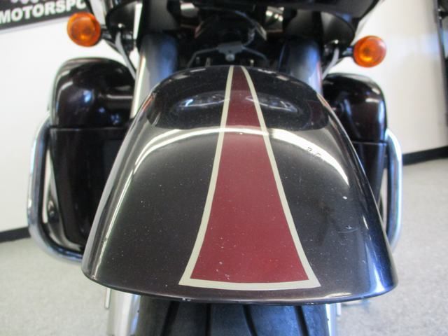 2011 Harley-Davidson Road Glide® Ultra in Lake Havasu City, Arizona - Photo 18