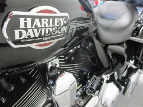 2010 Harley-Davidson Ultra Classic® Electra Glide® in Lake Havasu City, Arizona - Photo 8