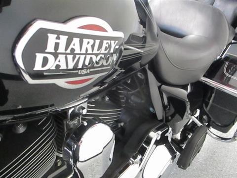 2010 Harley-Davidson Ultra Classic® Electra Glide® in Lake Havasu City, Arizona - Photo 8