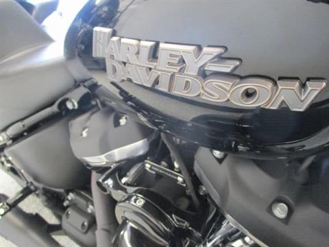 2019 Harley-Davidson Street Bob® in Lake Havasu City, Arizona - Photo 12