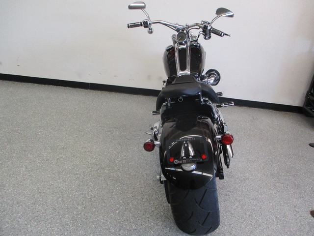 2008 Harley-Davidson Softail® Rocker™ C in Lake Havasu City, Arizona - Photo 4