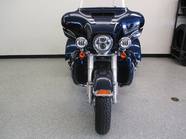 2014 Harley-Davidson Tri Glide® Ultra in Lake Havasu City, Arizona - Photo 16