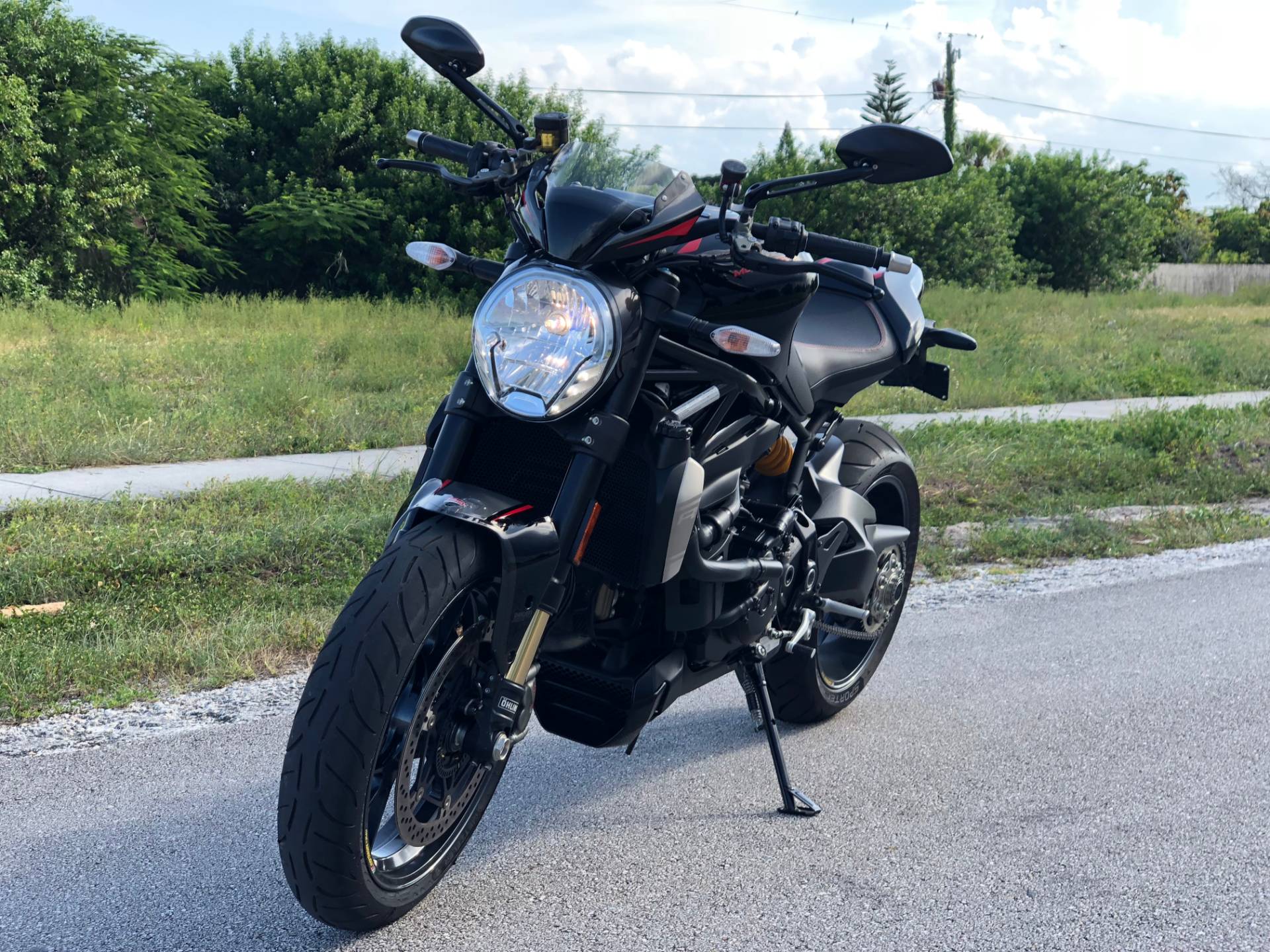 2017 ducati monster 1200 r