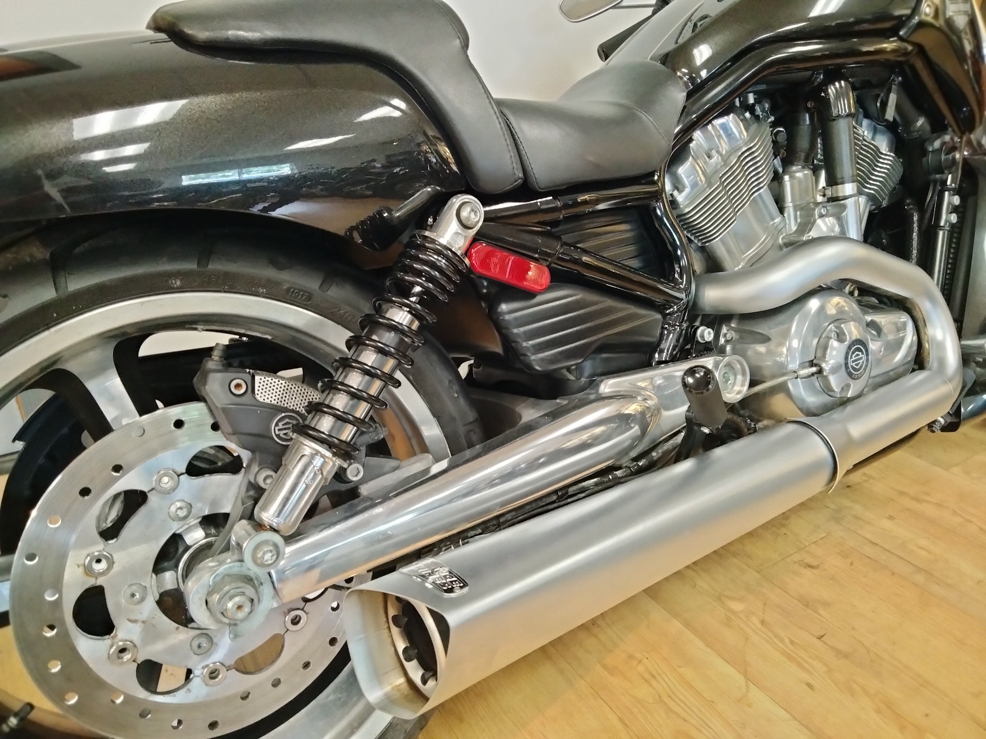 2015 Harley-Davidson V-Rod Muscle® in Mahwah, New Jersey - Photo 14