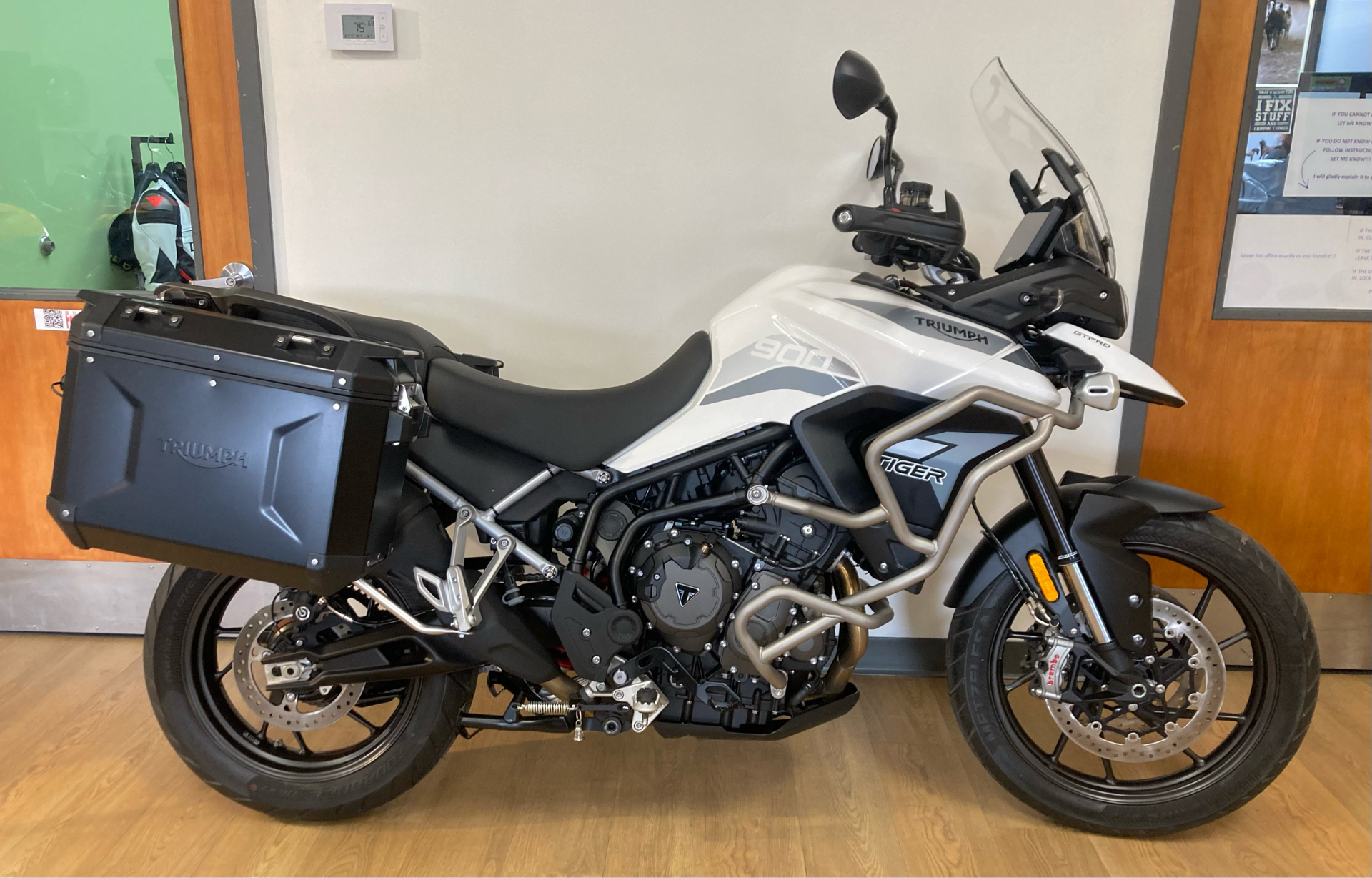 2023 Triumph Tiger 900 GT Pro in Mahwah, New Jersey - Photo 1