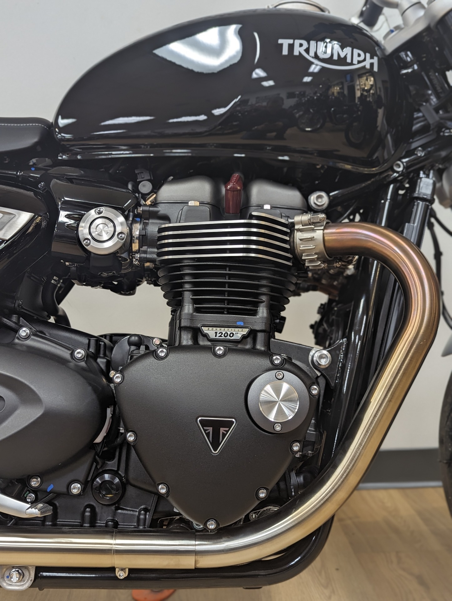 2023 Triumph Speed Twin 1200 in Mahwah, New Jersey - Photo 4