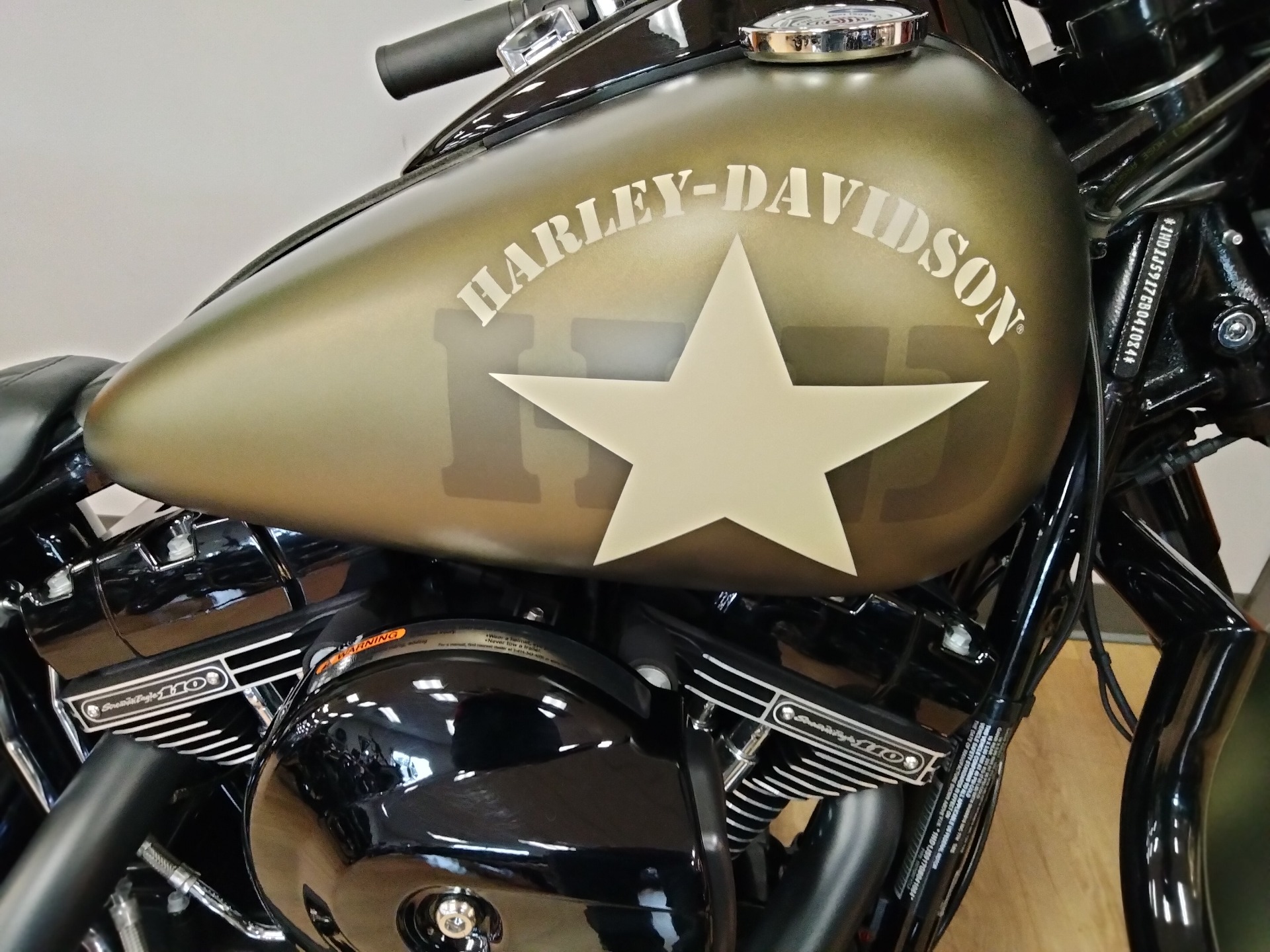 2016 Harley-Davidson Softail Slim® S in Mahwah, New Jersey - Photo 10