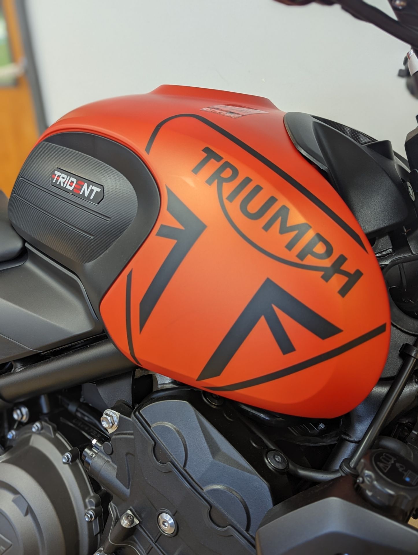 2023 Triumph Trident 660 in Mahwah, New Jersey - Photo 3