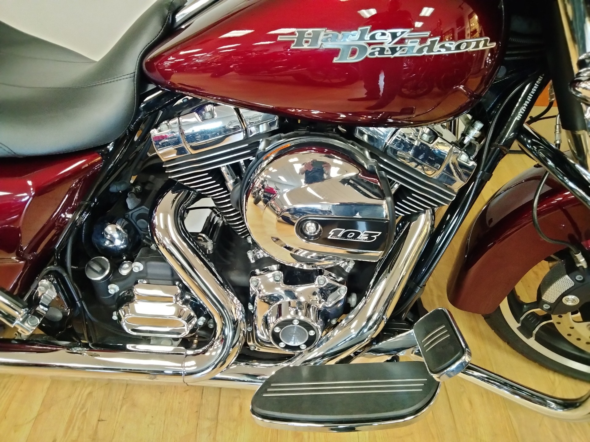 2015 Harley-Davidson Street Glide® in Mahwah, New Jersey - Photo 13
