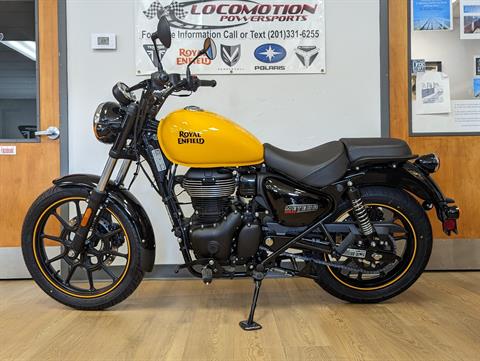 2023 Royal Enfield Meteor 350 in Mahwah, New Jersey - Photo 2