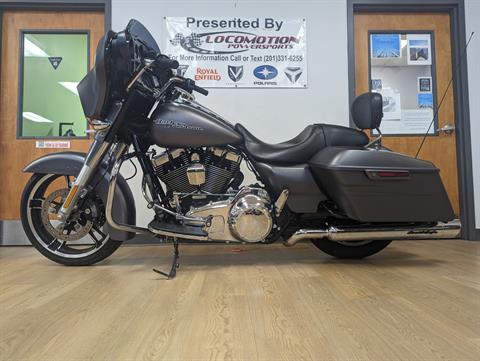 2016 Harley-Davidson Street Glide® Special in Mahwah, New Jersey - Photo 2