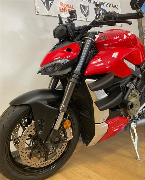 2021 Ducati Streetfighter V4 in Mahwah, New Jersey - Photo 3