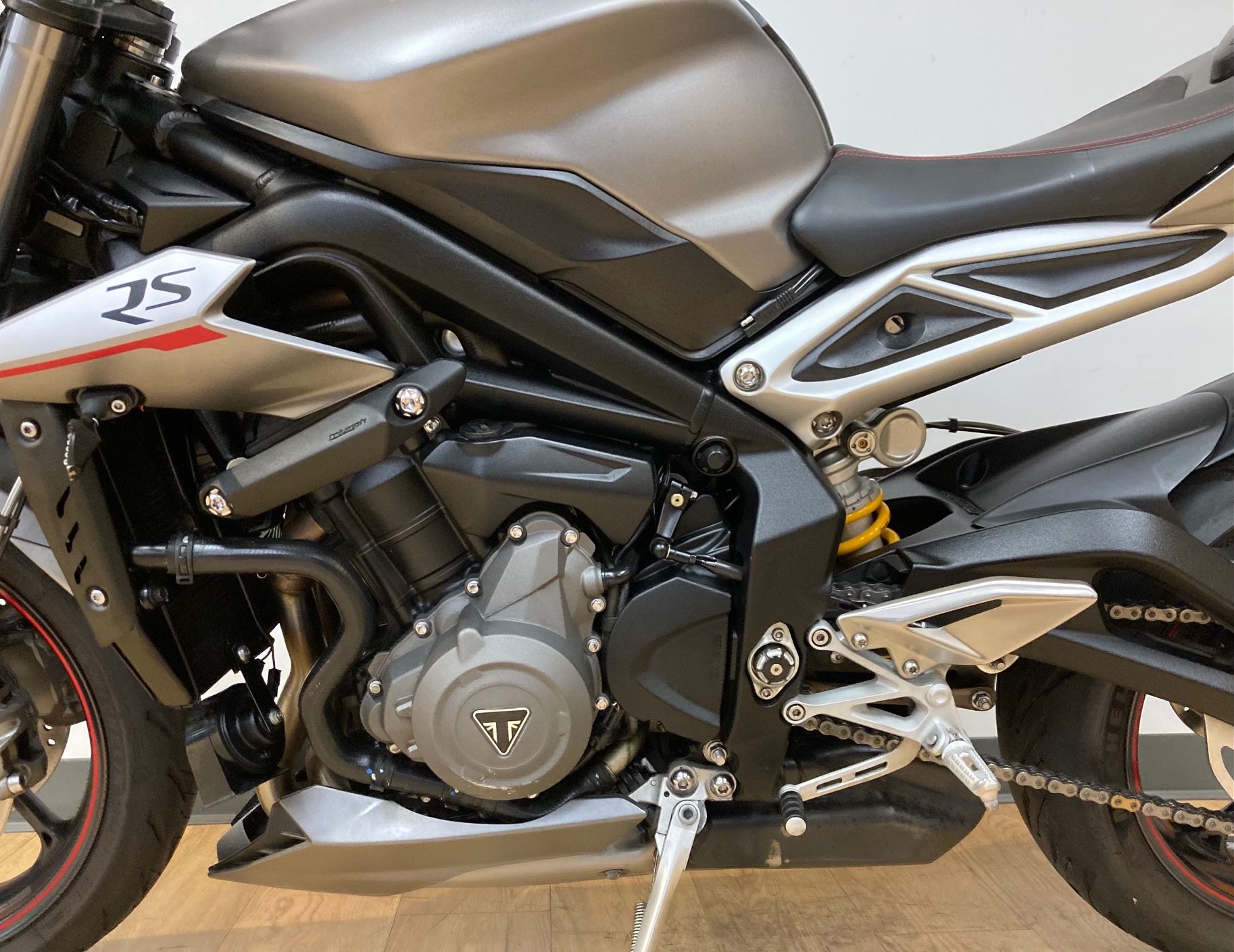 2018 Triumph Street Triple RS in Mahwah, New Jersey - Photo 3