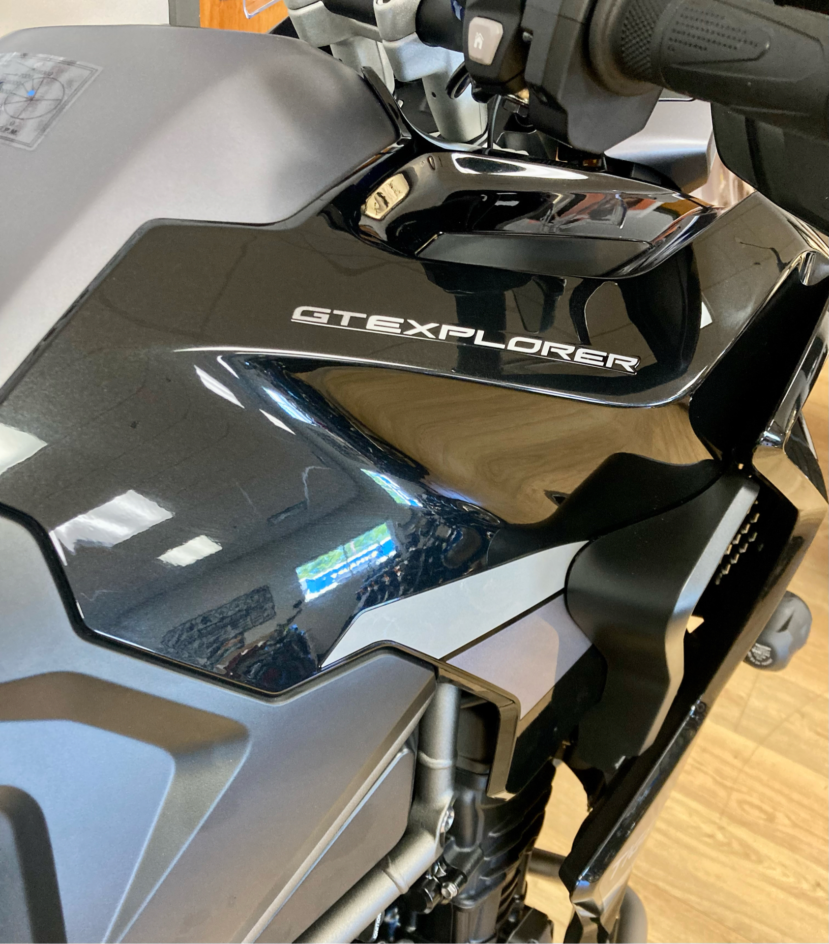 2023 Triumph Tiger 1200 GT Explorer in Mahwah, New Jersey - Photo 2